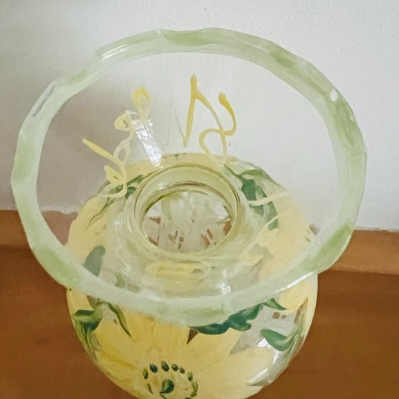 TRACEY PORTER Daisy & Lattice Hand Painted Vase EUC - Picture 4 of 4